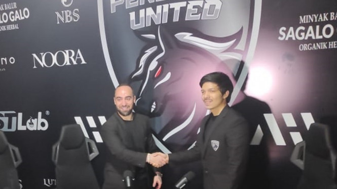 Pemilik Pendekar United, Atta Halilintar memperkenalkan Ricardinho