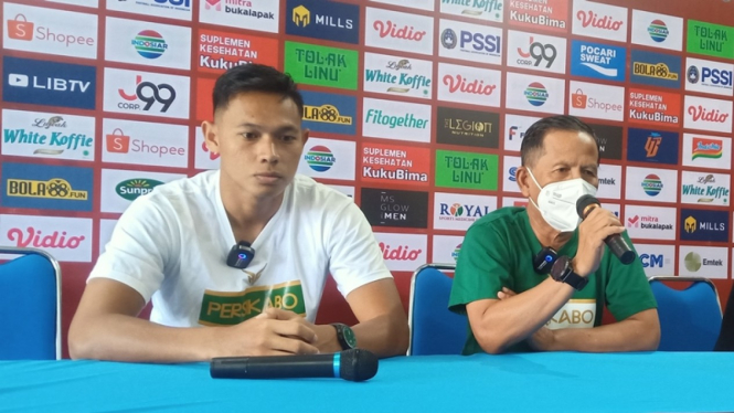 Pelatih Tira Persikabo, Djadjang Nurdjaman dan Andy Setyo