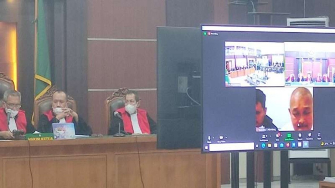 Sidang putusan terdakwa mantan Gubernur Sumatera Selatan Alex Noerdin