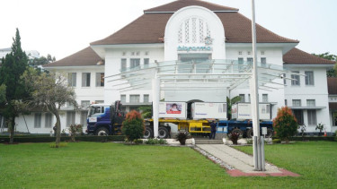 Kantor Bio Farma.