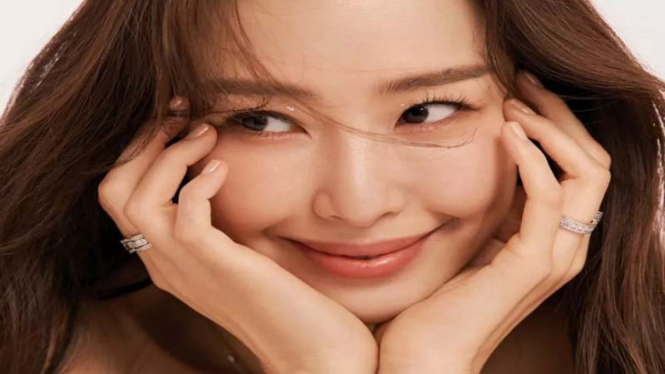Honey Lee
