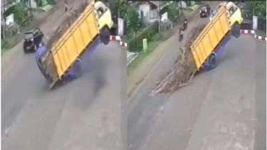 Viral truk terjungkal diduga kelebihan muatan