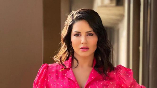 Intip Kisah Inspiratif Sunny Leone, Mantan Bintang Porno India