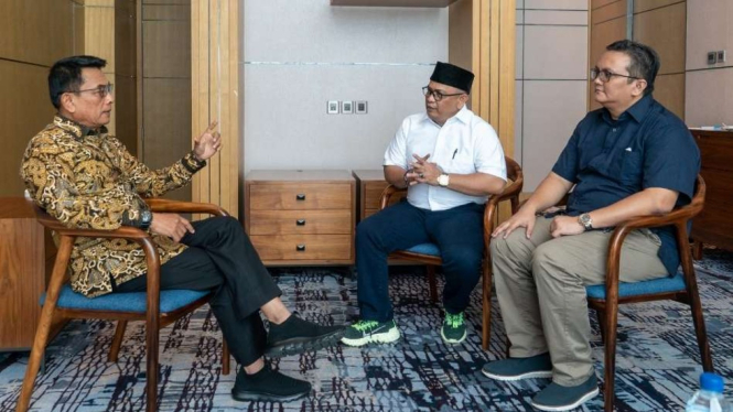 Asosiasi Petani Kelapa Sawit Indonesia (Apkasindo) temui Moeldoko.