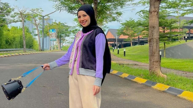 Tya Ariestya