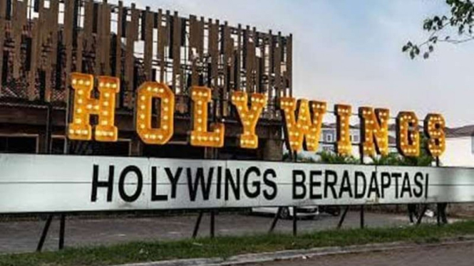 Outlet Holywings di Makassar