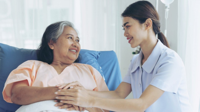 Ilustrasi perawat/suster/caregiver.