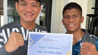 Daniel Rigan dan Ongen Saknosiwi
