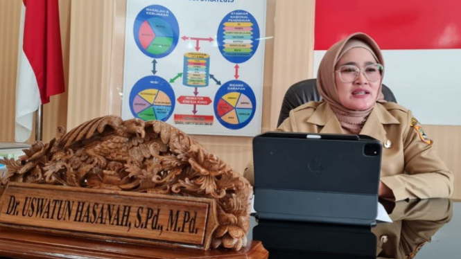 Kepala Dinas Pendidikan dan Kebudayaan Provinsi Jateng Uswatun Hasanah