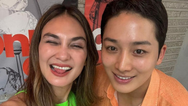 Luna Maya dan Moon Se Hoon.