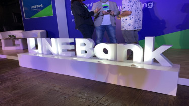 Line Bank.