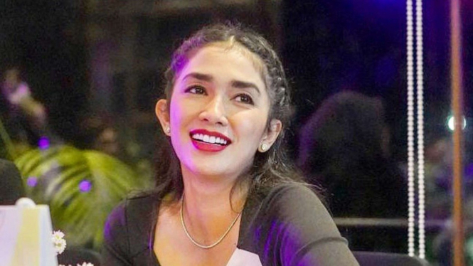 Ussy Sulistiawaty