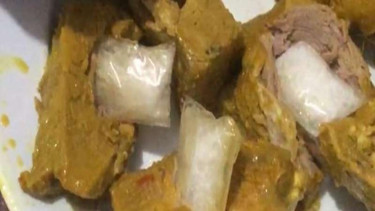 Gulai daging berisi sabu