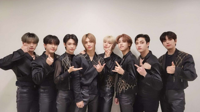 Stray Kids