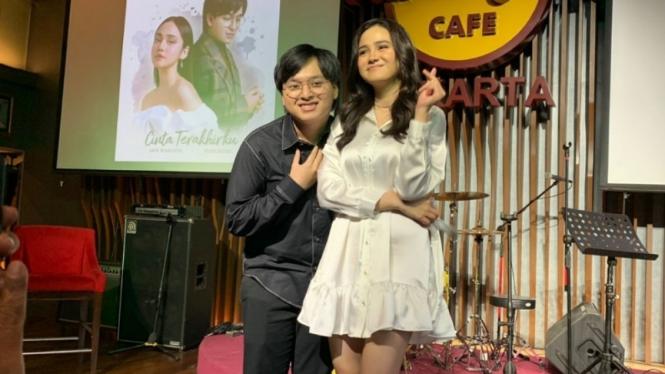 Arsy Widianto dan Syifa Hadju