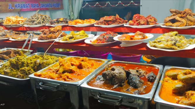Kuliner Minangkabau. 