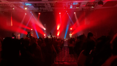 Epik High konser di Indonesia