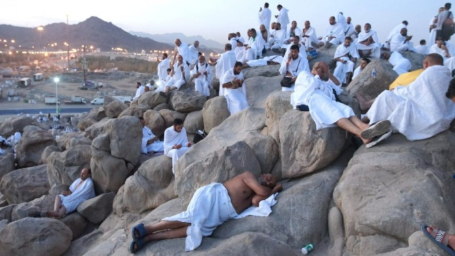 Jabal Rahmah di Arafah saat Wukuf