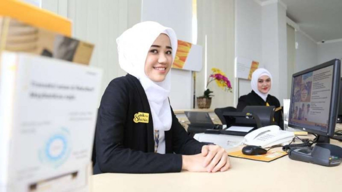 Maybank Syariah.