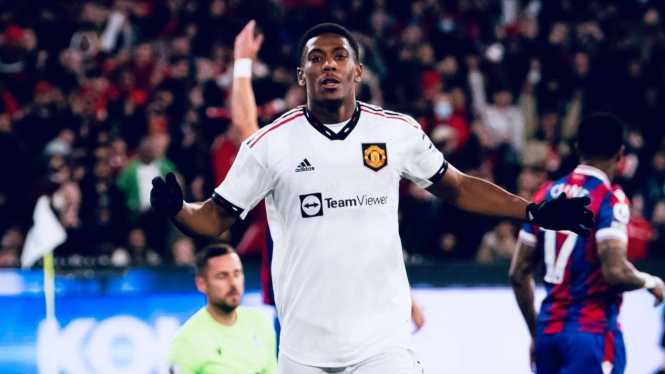 Manchester United vs Crystal Palace: Anthony Martial Mencetak Gol
