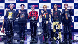 Xdinary Heroes Tampil Futuristik dalam Comeback MV ‘Test Me’
