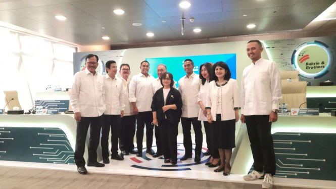 Jajaran Dewan Komisaris dan Direksi PT Bakrie & Brothers Tbk (BNBR).