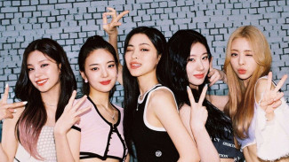 Rayakan Tahun Baru China, ITZY Dandan Pakai Hanbook Kelinci Air
