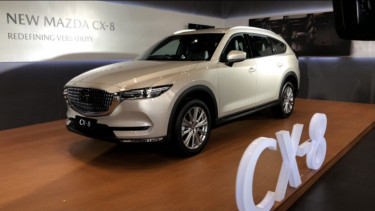 Mobil SUV Mazda CX-8 terbaru di Indonesia