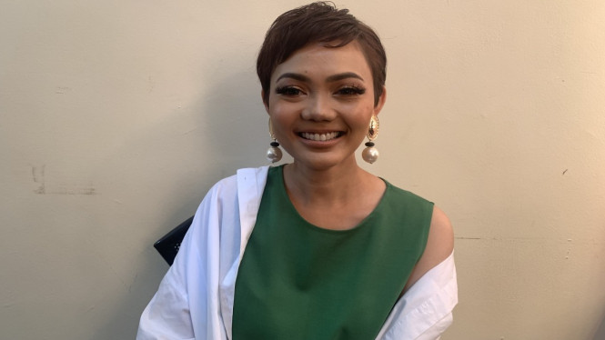 Rina Nose.