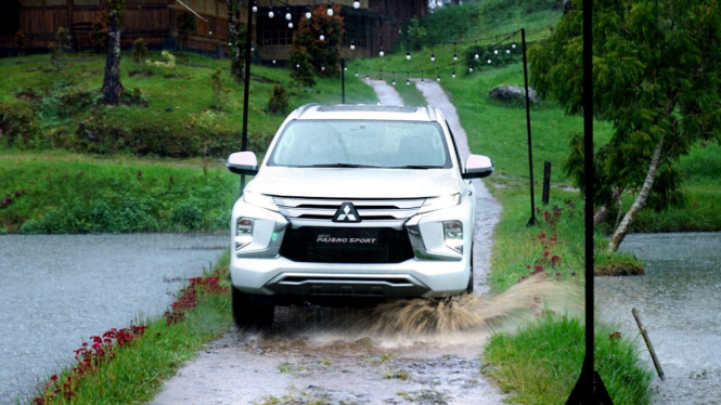 Mitsubishi New Pajero Sport