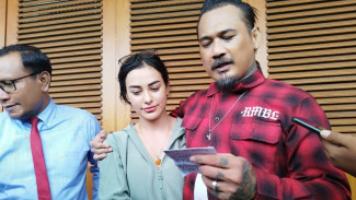Unggah Foto bersama Jerinx, Nora Alexandra Geram dengan Komentar