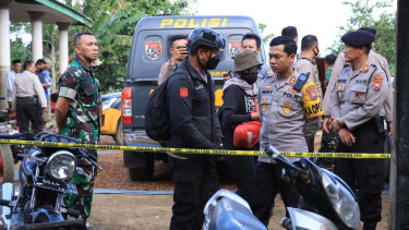 Aparat Kepolisian dan TNI berjaga-jaga. (Foto ilustrasi)