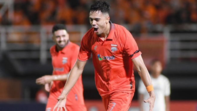 Selebrasi striker Borneo FC, Matheus Pato