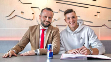 Benjamin Sesko Resmi Gabung RB Leipzig