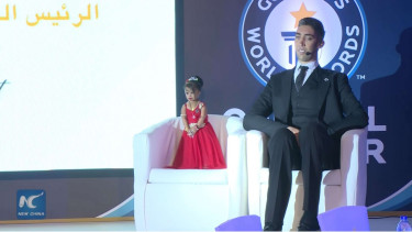 Sultan Kosen dan Jyoti Amge