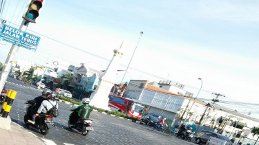 tugu jogja