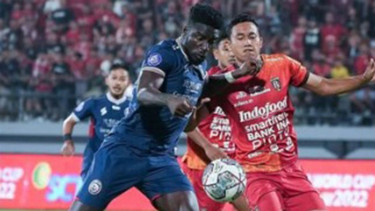 Laga Bali United vs Arema FC