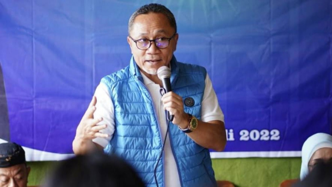 Mendag yang juga Ketua Umum PAN Zulkifli Hasan atau Zulhas.