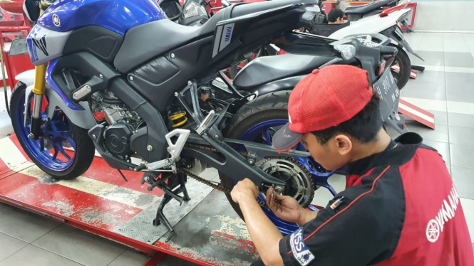Tips Merawat Transmisi Manual