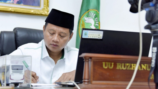 Wakil Gubernur Jawa Barat, Uu Ruzhanul Ulum