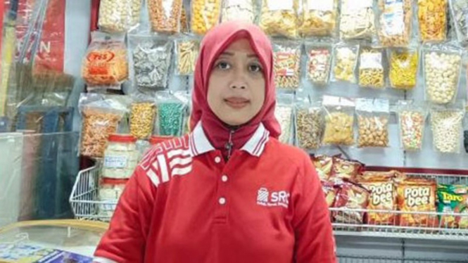 Anggota komunitas SRC, Neneng