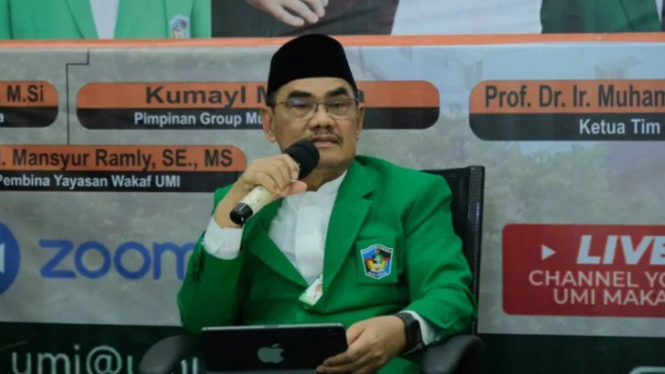 Rektor UMI Prof Dr H Basri Modding, M.Si