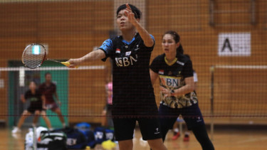 Siti Fadia Silva Ramadhanti/Ribka Sugiarto latihan jelang Kejuaraan Dunia 2022