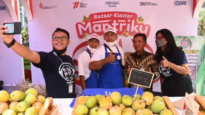 Bertepatan HUT RI Ke-77, BRI menggelar Bazar Klaster UMKM