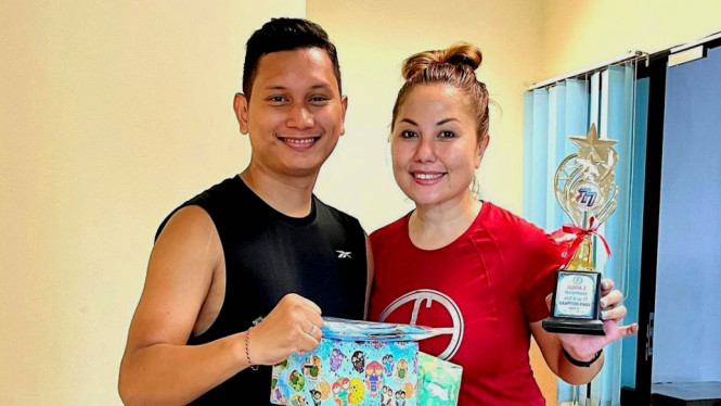Artis Emma Waroka bersama sang suami, Soeharto Bagoes