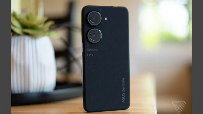 Asus Zenfone 9.