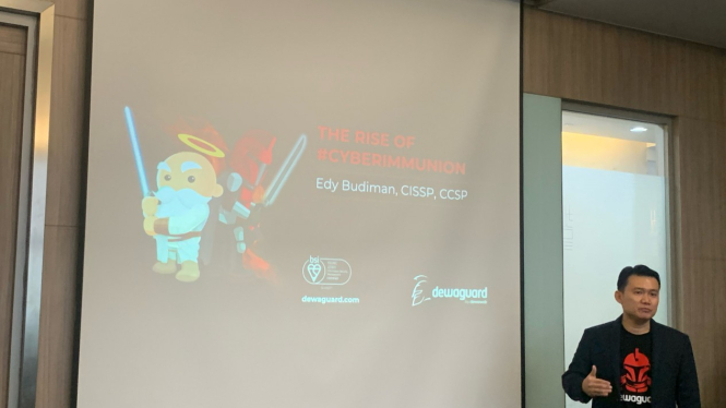 CEO Dewaweb, Edy Budiman.