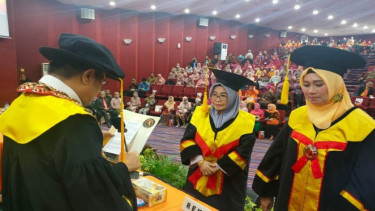 UNM kukuhkan dua guru besar