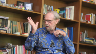 William Liddle: Publik Takut Bicara Politik Naik 40 Persen pada 2021