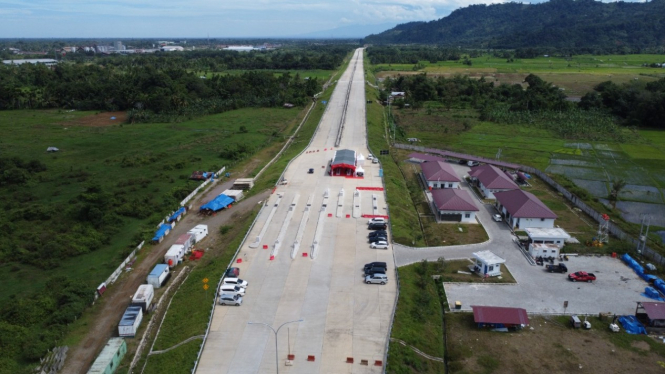 Ilustrasi jalan tol